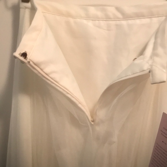 NWT  BHLDN Jenny Yoo Louise Tulle skirt Ivory sizes 0, 8, 10, 18 - Picture 12 of 16
